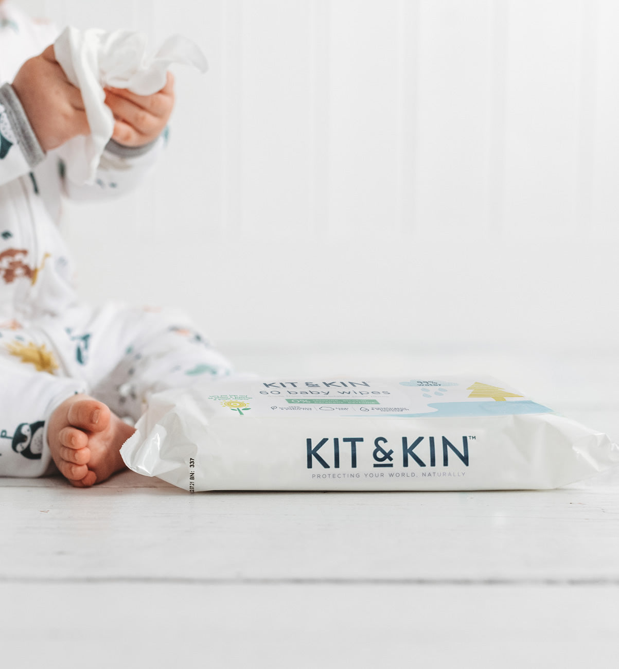 Kit and Kin baby wipes