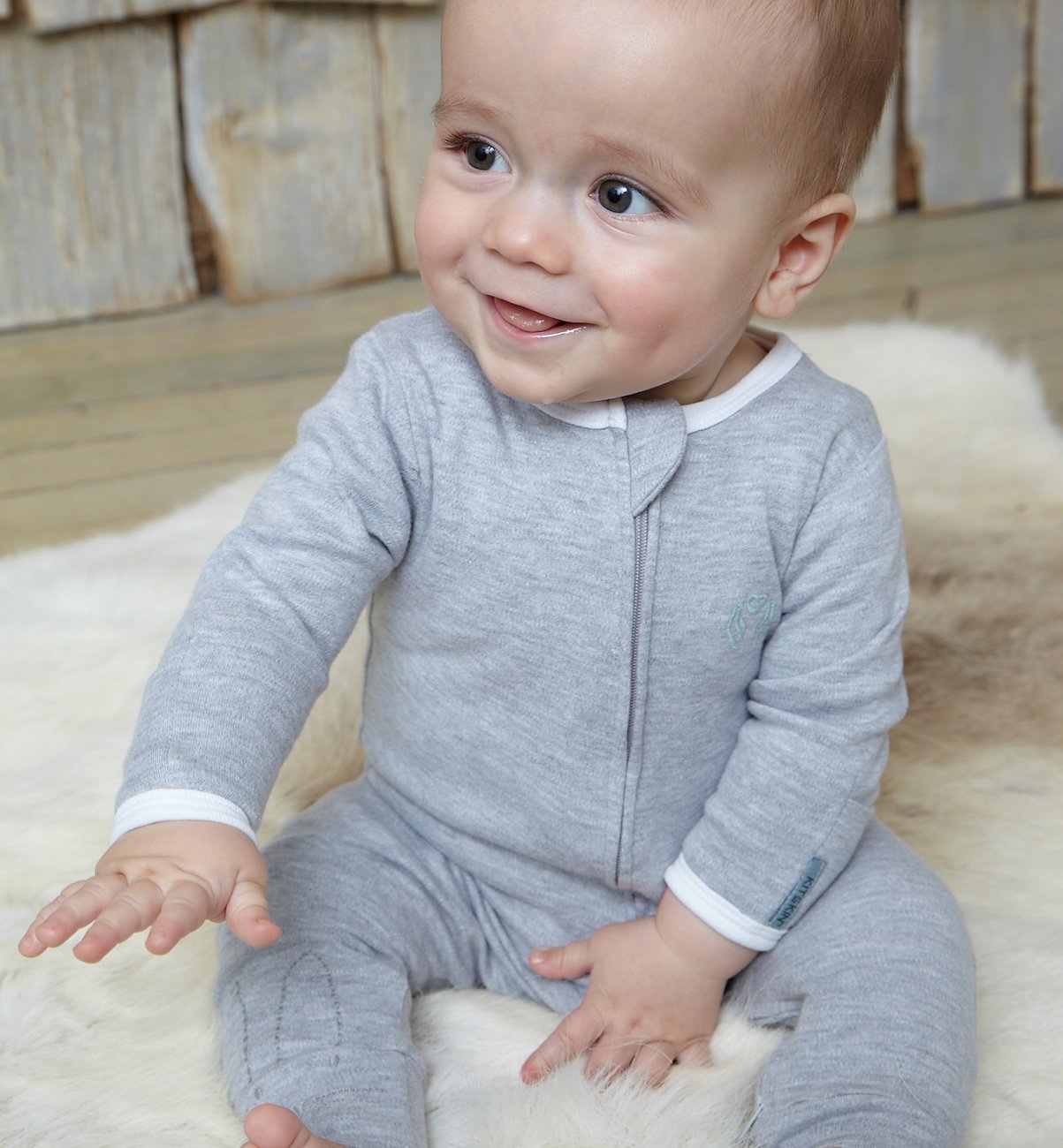 Grey All-in-one durable onesie 0 to 3 months