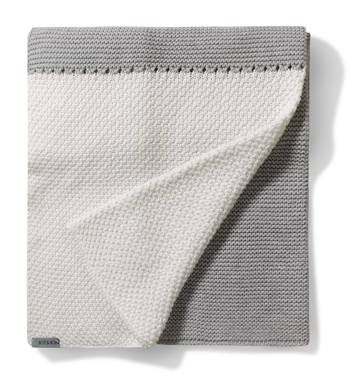 Breathable fabric knitted blanket